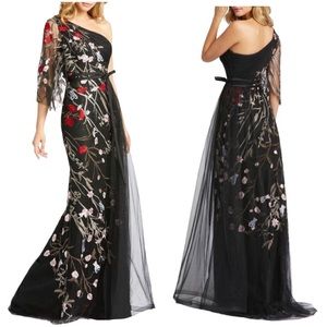 Mac Duggal one shoulder gown. NWT